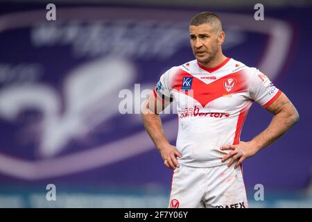 Joel Thompson (11) aus St. Helens in, am 4/10/2021. (Foto von Craig Thomas/News Images/Sipa USA) Quelle: SIPA USA/Alamy Live News Stockfoto