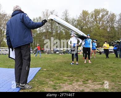 Varese, Italien. April 2021. Varese, Italien Rudereuropameisterschaften 2021 Finales Qualifikationsspielen. Italien liegt mit 9 Booten auf dem dritten Platz unter den Finalisten-Nationen auf dem Foto: Credit: Independent Photo Agency/Alamy Live News Stockfoto