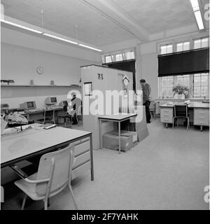 Innenansicht des Kalkulationszentrums des Kim (Royal Institute for the Marine) im Dezember 1989. Stockfoto