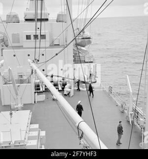 Beim zweiten Proof des Pool STAR (A 835), dem neuen Versorgungsschiff der Royal Navy, wird erneut geprüft, ob alles einwandfrei funktioniert und ob die vorgenommenen Änderungen nun auch allen Anforderungen entsprechen. Sehen Sie sich das Mittelarmselig des Poolstars an. Stockfoto