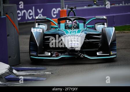 Rom, Italien. April 2021. #88 Tom Blomqvist (GBR) - NIO 333 während des ePrix von Rom 2021, 3. Runde der Formel-E-Weltmeisterschaft 2020-21, Formel E in Rom, Italien, April 10 2021 Quelle: Independent Photo Agency/Alamy Live News Stockfoto