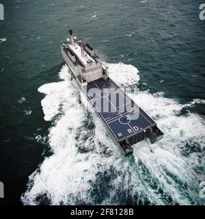 Das Amphibious Transport Ship (ATS) HRMS Rotterdam. © Cavdkm Hinweis: Die Beschreibung Dieses Foto ist die Originalbeschreibung des Fotografen. Zu einem späteren Zeitpunkt wird diese Beschreibung gegebenenfalls überarbeitet. Stockfoto