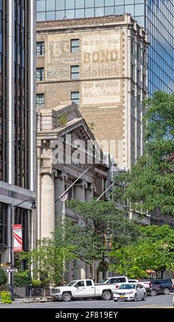 Das Fairfield Inn & Suites Albany Downtown, das ehemalige Bond Building, Kinney and Woodward Building, befindet sich an der 74 State Street. Stockfoto