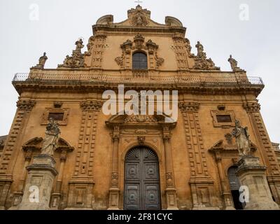 Fassade der Chiesa di San Pietro, Modica Stockfoto