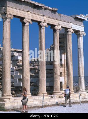 Griechenland, Athen, Ancient, Akropolis, Athene Nike, Tempel des Wingless Victory. Stockfoto