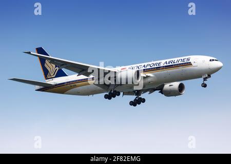 Changi, Singapur – 29. Januar 2018: Boeing 777-300ER von Singapore Airlines auf dem Flughafen Changi (SIN) in Singapur. Boeing ist ein amerikanischer Luftfahrtschef Stockfoto