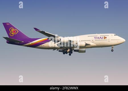 Bangkok, Thailand – 23. Januar 2018: Thai Airways Boeing 747 am Bangkok-Suvarnabhumi Flughafen (BKK) in Thailand. Boeing ist ein Flugzeughersteller BA Stockfoto