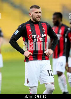 PARMA, ITALIEN - 10. APRIL: Ante Rebic des AC Mailand während der Serie EIN Spiel zwischen Parma Calcio und AC Mailand im Stadio Ennio Tardini am 10. April 2021 i Stockfoto