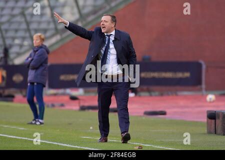 Brüssel, Belgien. 11. April 2021. Headcoach Ives serneels aus Belgien, aufgenommen während eines Freundschaftsspiels der belgischen Nationalmannschaften, genannt Red Flames und der Republik Irland, am sonntag, den 11. April 2021 in Brüssel, Belgien . FOTO SPORTPIX.BE – SPP Quelle: SPP Sport Press Foto. /Alamy Live News Stockfoto