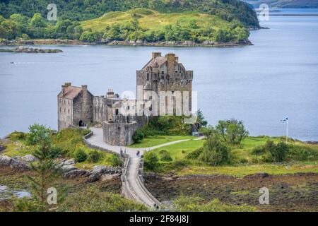 Eilean Donan Castle bei Dornie, Western Ross, Loch Duich, West Highlands, schottisches Hochland, Schottland, Großbritannien Stockfoto