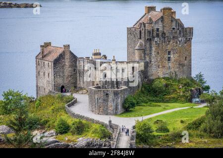 Eilean Donan Castle bei Dornie, Western Ross, Loch Duich, West Highlands, schottisches Hochland, Schottland, Großbritannien Stockfoto