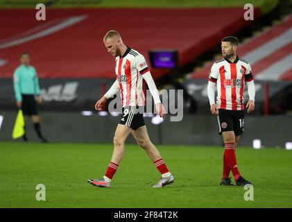 Sheffield, Großbritannien. April 2021. Oli McBurnie von Sheffield Utd wird beim Premier League-Spiel in der Bramall Lane, Sheffield, verletzt. Bildnachweis sollte lauten: Simon Bellis/Sportimage Kredit: Sportimage/Alamy Live News Stockfoto