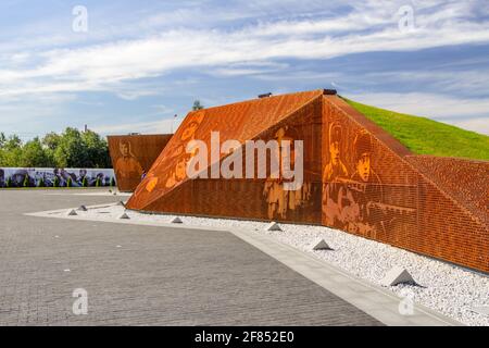 RZHEV, RUSSLAND - 21. AUGUST 2020 Rzhev Denkmal für den sowjetischen Soldaten. Der Gedächtniskomplex in Erinnerung an alle sowjetischen Soldaten des Zweiten Weltkriegs Stockfoto