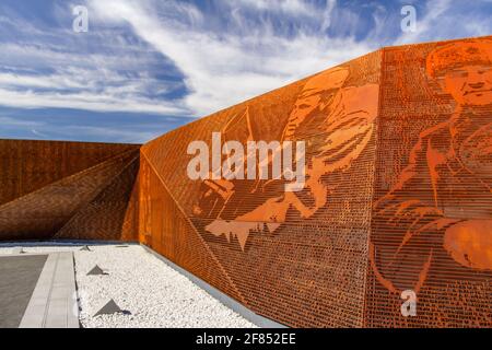 RZHEV, RUSSLAND - 21. AUGUST 2020 Rzhev Denkmal für den sowjetischen Soldaten. Der Gedächtniskomplex in Erinnerung an alle sowjetischen Soldaten des Zweiten Weltkriegs Stockfoto