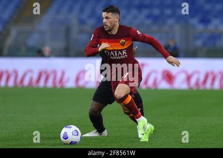 Rom, Latium. April 2021. Carles Perez von Roma während des italienischen Fußballmatches der Serie A Roma gegen Bologna im Olympiastadion in Rom, Italien, 11. April 2021. Kredit: Unabhängige Fotoagentur/Alamy Live Nachrichten Stockfoto