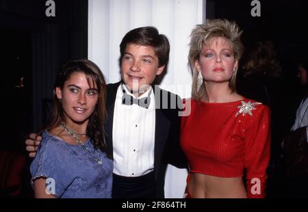 Roxana ZAL, Jason Bateman und Lisa Hartman um die 1980er Jahre Credit: Ralph Dominguez/MediaPunch Stockfoto