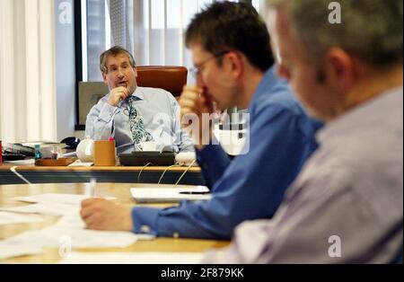 Simon Kelner..... Herausgeber der unabhängigen Zeitung in Londonpic David Sandison 8/2/2006 Stockfoto