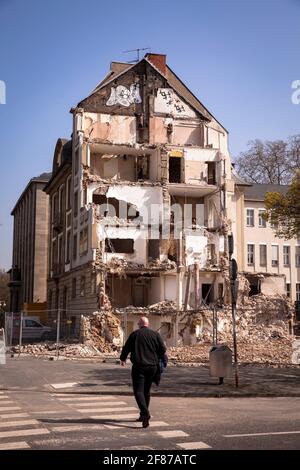 Abriss des ehemaligen Gebäudebereichs der Zürcher Versicherungsgesellschaft an der Riehler Straße, Köln, Deutschland. Abriss des bisherigen Buerogebaeudeareal Stockfoto