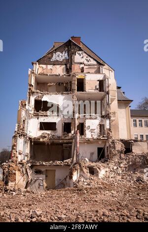 Abriss des ehemaligen Gebäudebereichs der Zürcher Versicherungsgesellschaft an der Riehler Straße, Köln, Deutschland. Abriss des bisherigen Buerogebaeudeareal Stockfoto