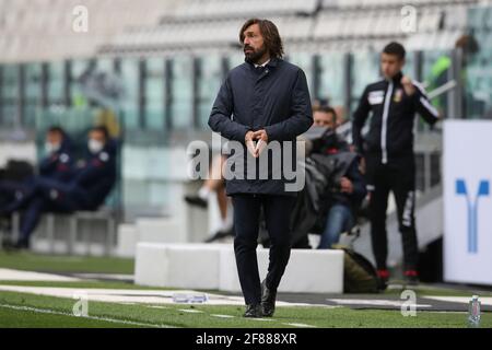 Turin, Italien, 11. April 2021. Andrea Pirlo Cheftrainer von Juventus reagiert während des Serie-A-Spiels im Allianz-Stadion in Turin. Bildnachweis sollte lauten: Jonathan Moscrop / Sportimage Stockfoto