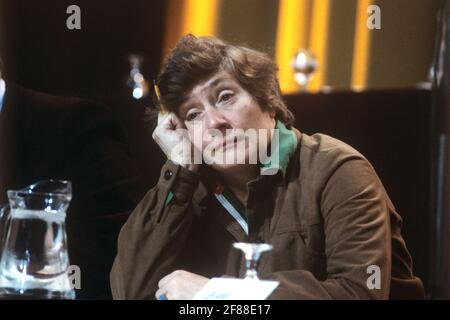 Aktenfoto vom 24/01/81 der ehemaligen Labour-Abgeordneten Shirley Williams auf der Labour-Parteikonferenz in Wembley. Die ehemalige Kabinettsministerin und liberal-demokratische Kollegin, Baroness Williams aus Crosby, ist im Alter von 90 Jahren gestorben, sagten die Liberaldemokraten. Ausgabedatum: Montag, 12. April 2021. Stockfoto