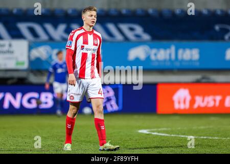 Kongens Lyngby, Dänemark. April 2021. Mathias Ross (4) von AAB beim 3F Superliga-Spiel zwischen Lyngby Boldklub und AAB im Lyngby Stadion in Kongens Lyngby, Dänemark. (Foto: Gonzales Photo/Alamy Live News Stockfoto