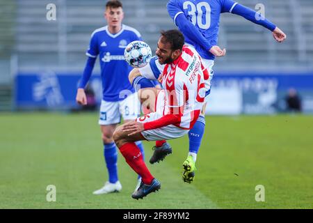 Kongens Lyngby, Dänemark. April 2021. Pedro Ferreira (6) von AAB beim 3F Superliga-Spiel zwischen Lyngby Boldklub und AAB im Lyngby Stadion in Kongens Lyngby, Dänemark. (Foto: Gonzales Photo/Alamy Live News Stockfoto