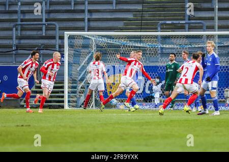 Kongens Lyngby, Dänemark. April 2021. Mathias Ross (4) von AAB punktete im 3F Superliga-Spiel zwischen Lyngby Boldklub und AAB im Lyngby Stadion in Kongens Lyngby, Dänemark. (Foto: Gonzales Photo/Alamy Live News Stockfoto