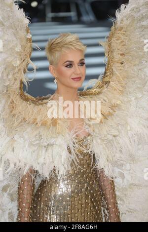 Katy Perry kommt zur Met Costume Gala Heavenly Bodies 2018, die am Montag, den 7. Mai 2018, im Metropolitan Museum of Art in New York City stattfindet. Foto von Jennifer Graylock-Graylock.com 917-519-7666 Stockfoto