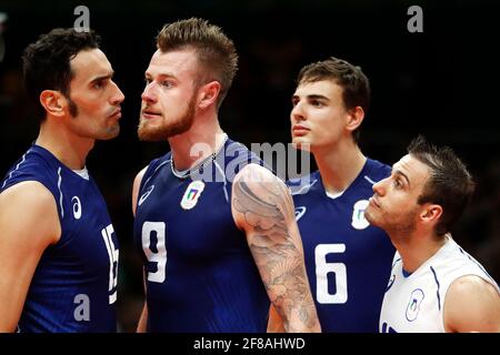 Die brasilianische Volleyballnationalmannschaft der Herren gewinnt bei den Olympischen Sommerspielen 2016 in Rio im Maracanazino-Stadion das Endspiel mit der Goldmedaille gegen Italien. Stockfoto