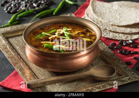 Rajma Masala. Rotes Nierenknierenknierenkr Indische Küche Stockfoto