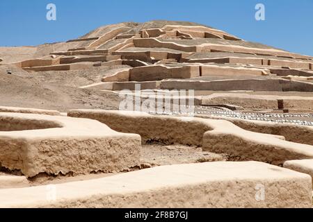 Nazca Pyramide in Cahuachi archäologische Stätte in der Nazca Wüste Von Peru Stockfoto