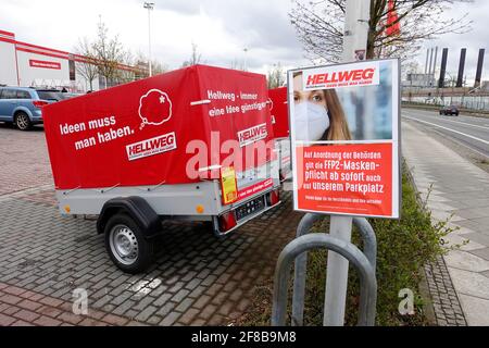 Hellweg in Berlin Stockfoto