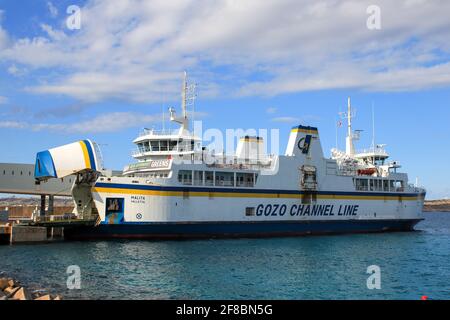 Mellieha, Malta - 20. Oktober 2020: Die Gozo Channel Line betreibt die Überfahrt zwischen den beiden Inseln Malta und Gozo. Stockfoto