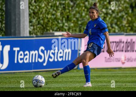 Florenz, Italien. April 2021. Coverciano Technical Center, Florenz, Italien, 13 Apr 2021, Elisa Bartoli (Italien) während des Freundschaftsspiel der Frauen und#39;s - Italien gegen Island, Italienische Fußballmannschaft - Foto Fabio Fagiolini / LM Credit: Live Media Publishing Group/Alamy Live News Stockfoto