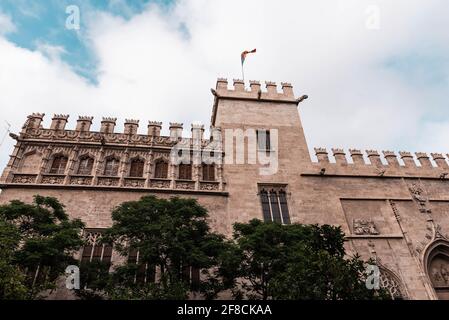 Traditionelle gotische Architektur in der Altstadt von Valencia, Spanien. Stockfoto