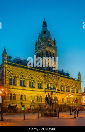 Blick auf das Rathaus im Zentrum von Chester, England Stockfoto