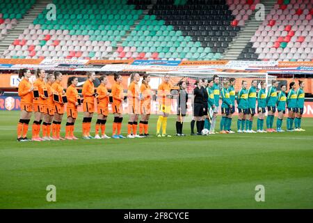 NIJMEGEN, NIEDERLANDE - APRIL 13: Spieler der Niederlande und Australien während der Womens International freundlich zwischen den Niederlanden und Australien Stockfoto