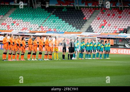 NIJMEGEN, NIEDERLANDE - APRIL 13: Spieler der Niederlande und Australien während der Womens International freundlich zwischen den Niederlanden und Australien Stockfoto