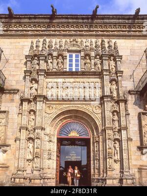 Plateresque Fassade, Hostal dos Reis Catolicos (Parador de Santiago), Santiago de Compestela, Galicien, Spanien Stockfoto