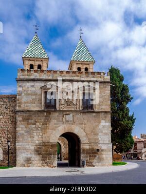 Puerta de Bisagra oder Tor Alfonso VI. Innenseite. Toledo, Castilla La Mancha, Spanien. Stockfoto