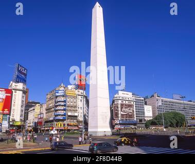 Obelisk In Avenue 9 De Julio, El Centro, Buenos Aires, Argentinien Stockfoto