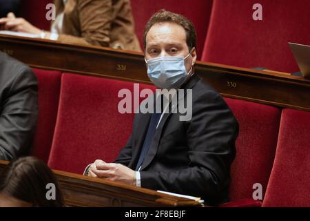 Die stellvertretende Abgeordnete Sylvain Maillard nimmt an einer Fragestunde an die Regierung in der französischen Nationalversammlung am 13. April 2021 in Paris, Frankreich, Teil. Foto von David Niviere/ABACAPRESS.COM Stockfoto