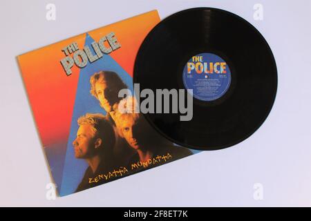 New Wave, Post Punk, Reggae und Rockband, das Police-Musikalbum auf Vinyl-Schallplatte. Mit Dem Titel: Zenyatta Mondatta Stockfoto