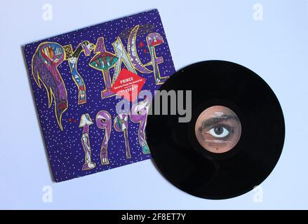 Rock, Pop, RnB und psychedelischer Künstler, Prince Musikalbum auf Vinyl LP Disc. Mit Dem Titel: 1999 Stockfoto