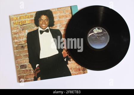 Pop-, Disco-, Rock- und Funk-Künstler, Michael Jackson-Musikalbum auf Vinyl-LP-Schallplatte. Titel: Von der Wand Stockfoto