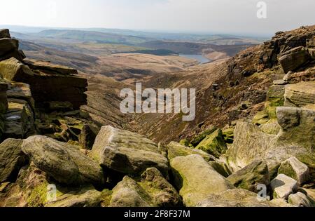 Ein Blick vom Kinder Downfall, Kinder Scout, Peak District National Park, Derbyshire, Großbritannien Stockfoto