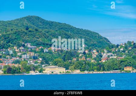 Villa Olmo liegt am Ufer des Lago di Como in Italien Stockfoto