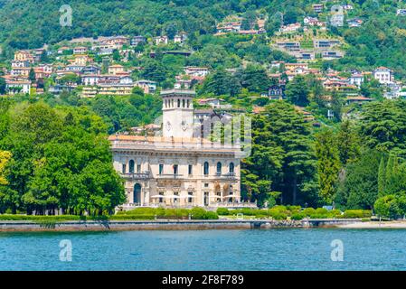 Blick auf die Villa Erba am Comer See in Italien Stockfoto