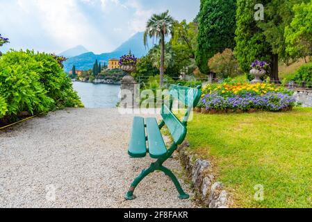 Villa Cipressi von der Villa monastero in Varenna in Italien aus gesehen Stockfoto